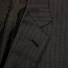 Brioni Carob Brown S180s Wool Striped Vented Pleated Front 2Btn Suit 44R